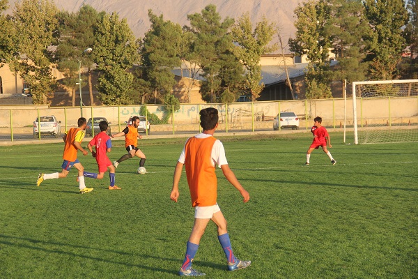 اختتامیه مسابقات تابستانه فوتبال محلات ملایر برگزار شد
